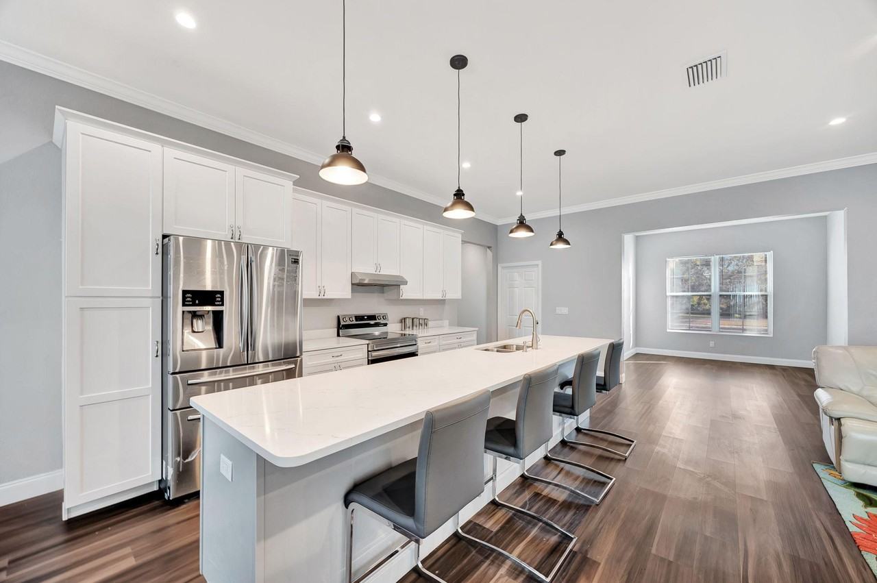 22nd Ave S - Photo 4 of 7