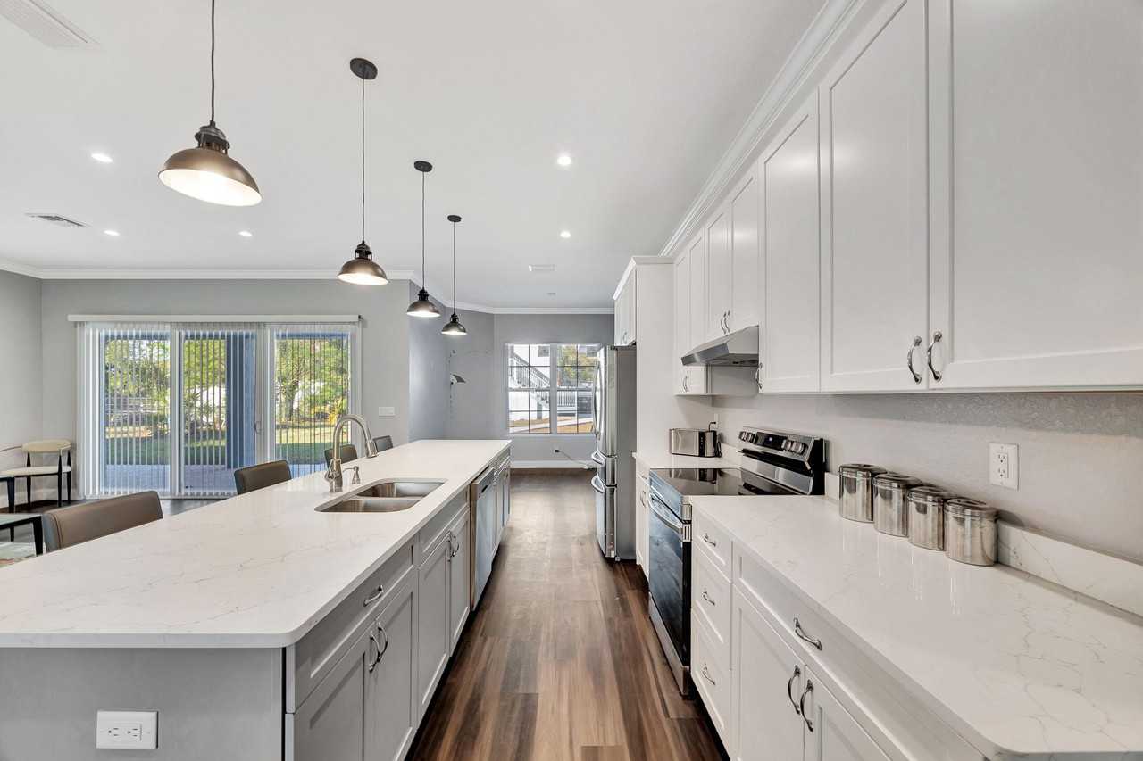 22nd Ave S - Photo 5 of 7