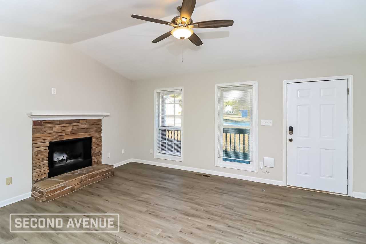 58 Southwind Dr - Photo 3 of 26