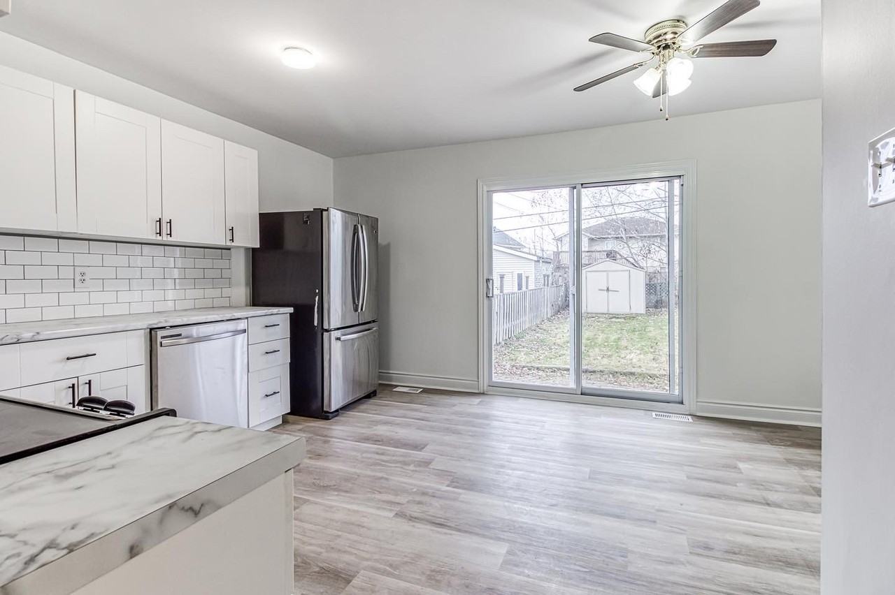 1625 Agincourt Avenue - Photo 2 of 10