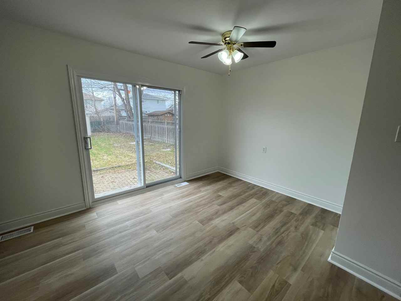 1625 Agincourt Avenue - Photo 3 of 10