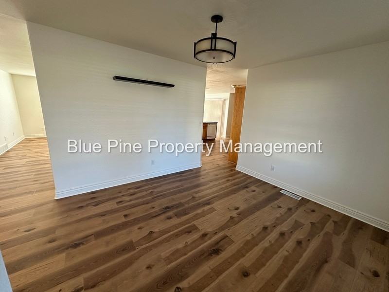 315 Pevero Dr - Photo 2 of 37