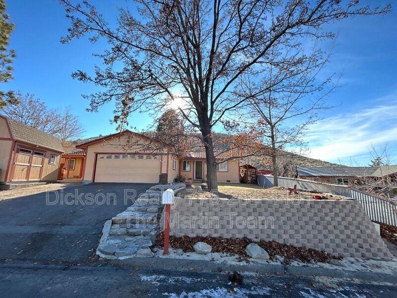 15035 Tourmaline Dr - Photo 2 of 25