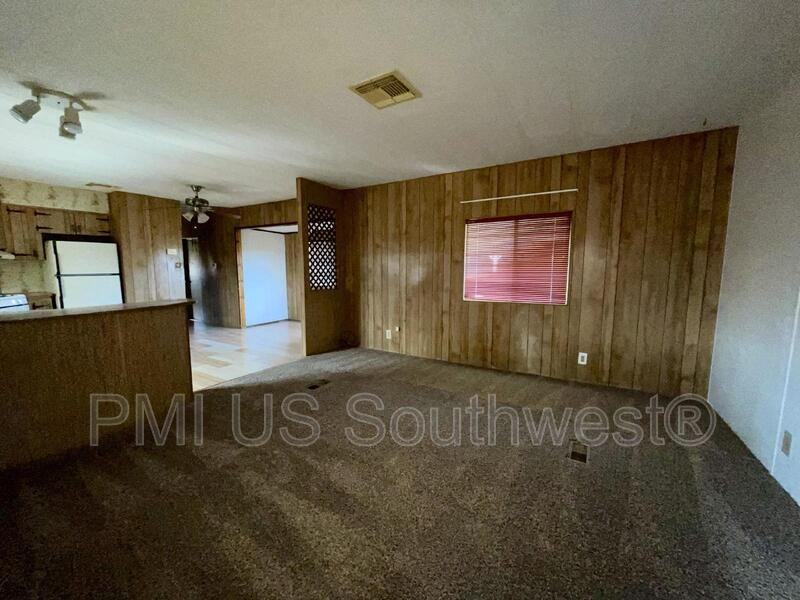 1054 Riverview Dr - Photo 7 of 14