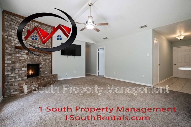 1725 Wagon Wheel Dr - Photo 5 of 28