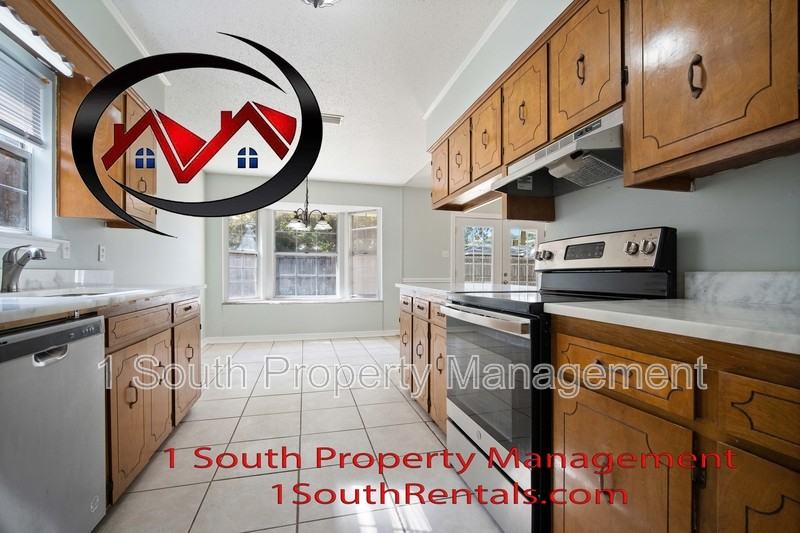 1725 Wagon Wheel Dr - Photo 7 of 28