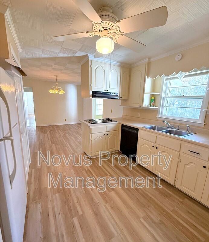 100 W Greenwood Dr - Photo 6 of 17