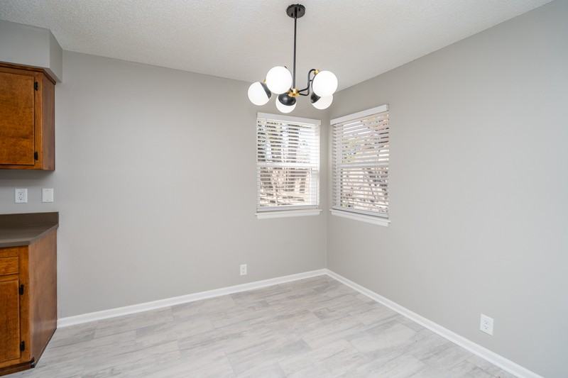 404 Arkansas St - Photo 3 of 20