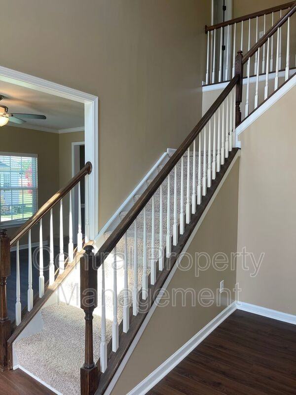 27 Scotts Bluff Dr - Photo 7 of 44