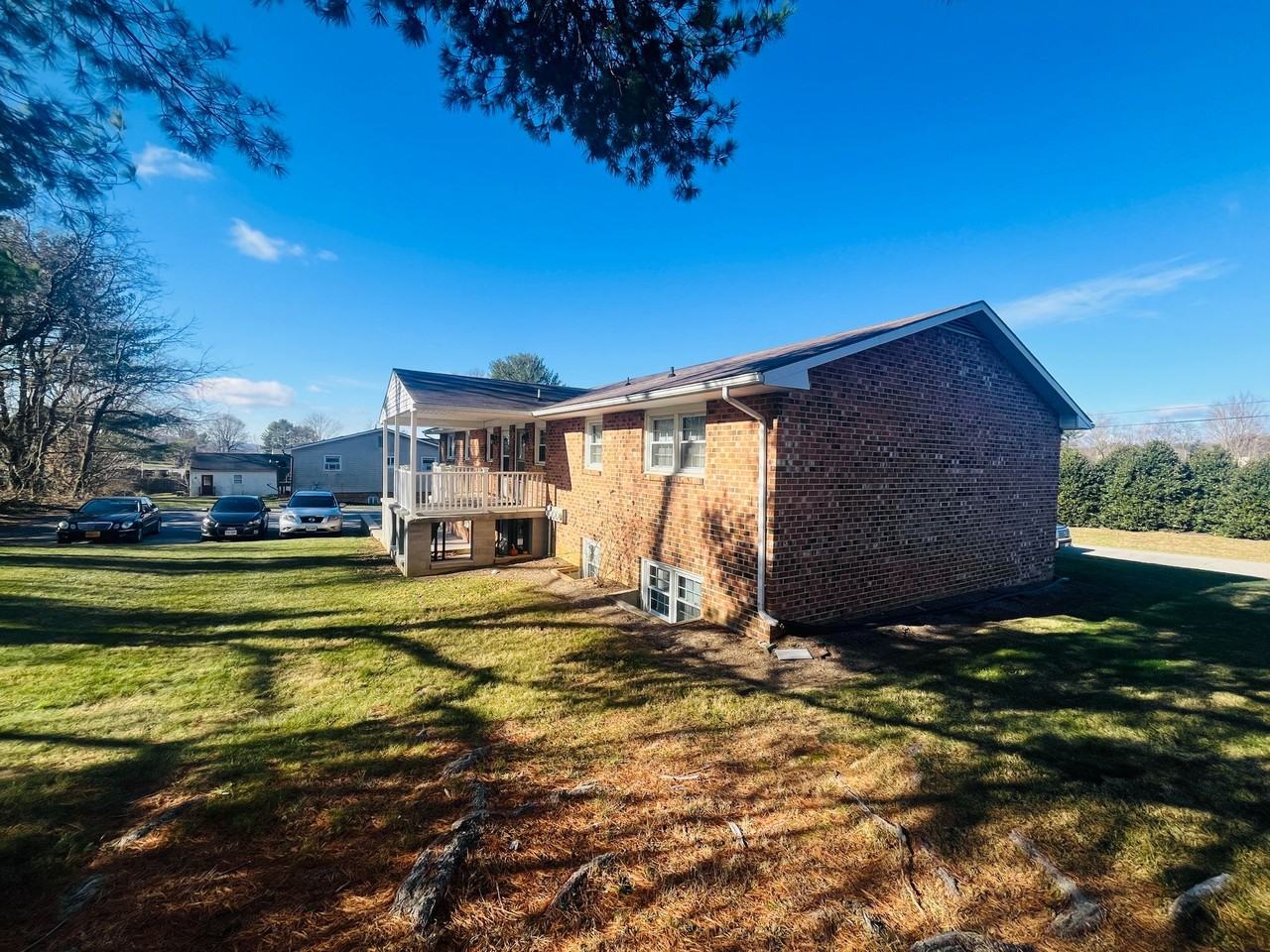 2 Bedroom, 1 Bath Apartment - Photo 2 of 2