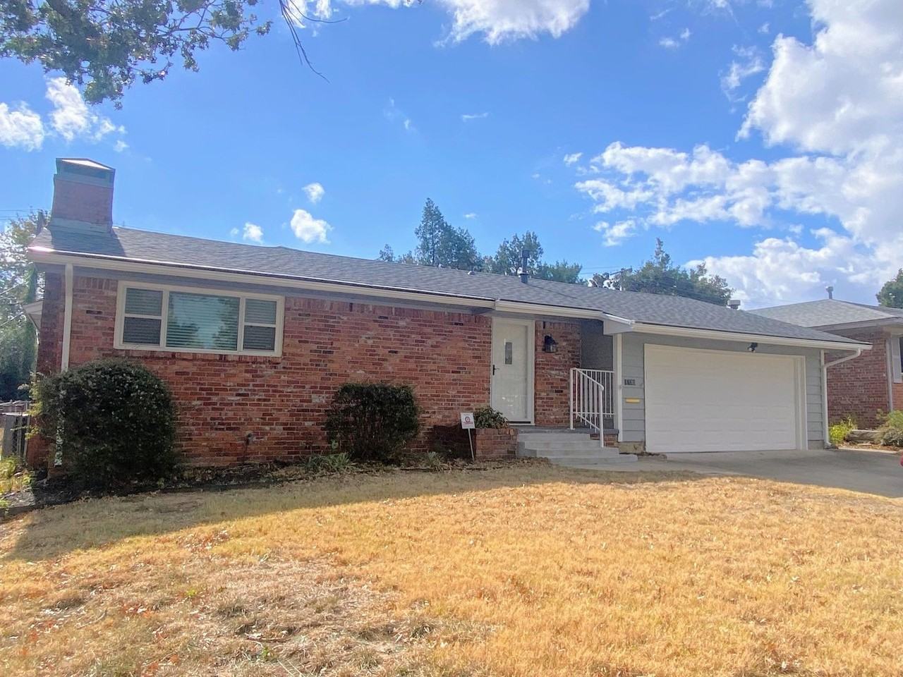 5730 E 25th St - Photo 2 of 37