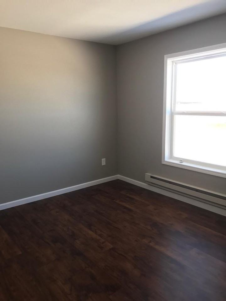 1805 7th Avenue East - Photo 3 of 15