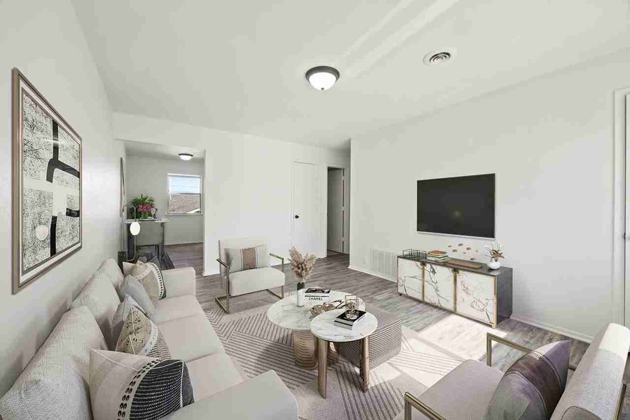 NEWLY REMODELED DEANE STREET APARTMENTS - Photo 3 of 25