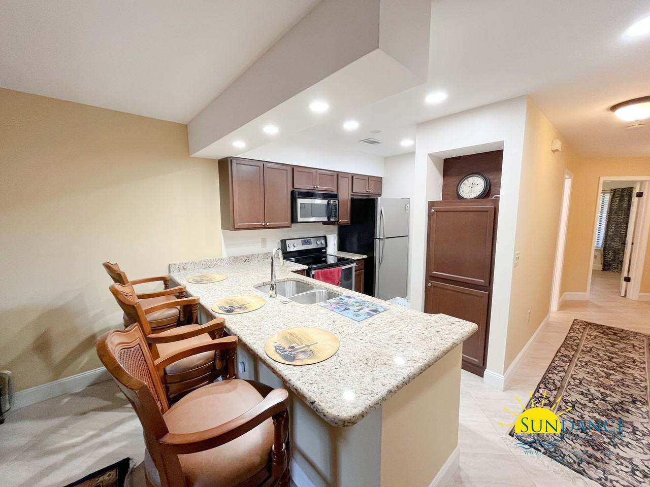 207 Southlake Ct - Photo 4 of 15