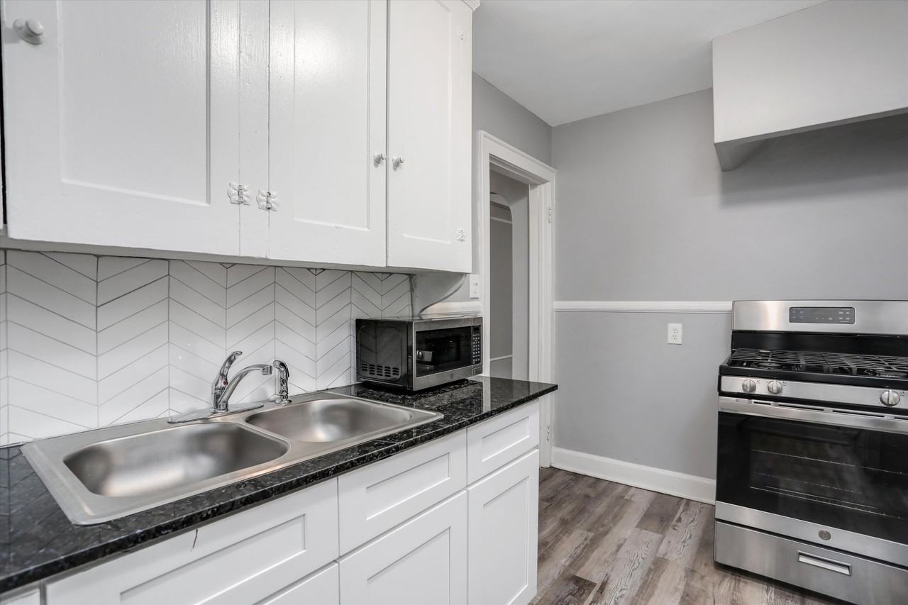 17318 Stoepel Street - Photo 4 of 10