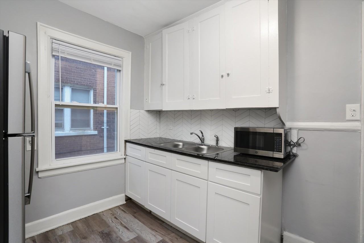 17318 Stoepel Street - Photo 5 of 10