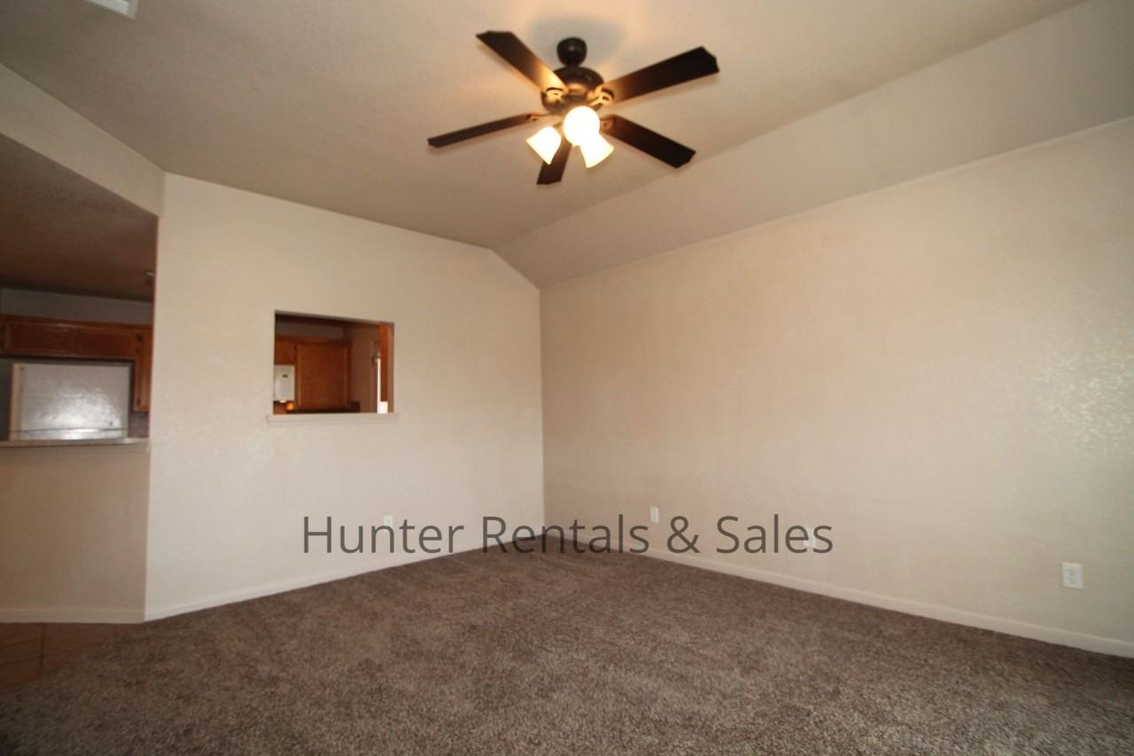 3507B Dustin Ct - Photo 5 of 29