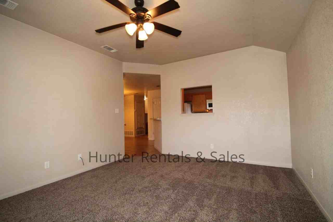 3507B Dustin Ct - Photo 3 of 29