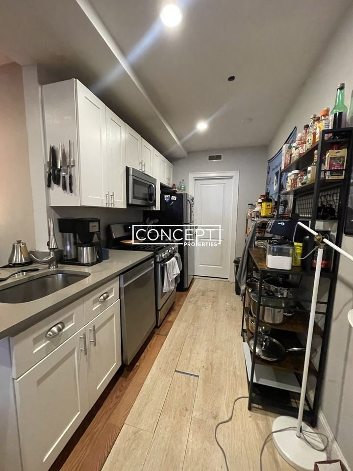 721 Parker St #1TS - Photo 4 of 16