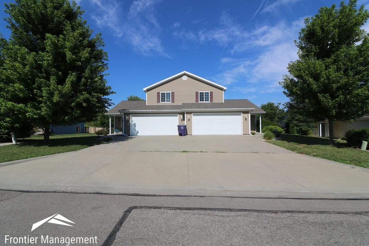 503 Highland Ridge Dr - Photo 2 of 26