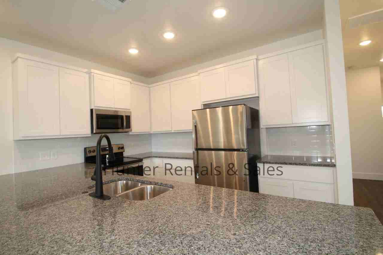 1948 Royal Loop - Photo 7 of 27