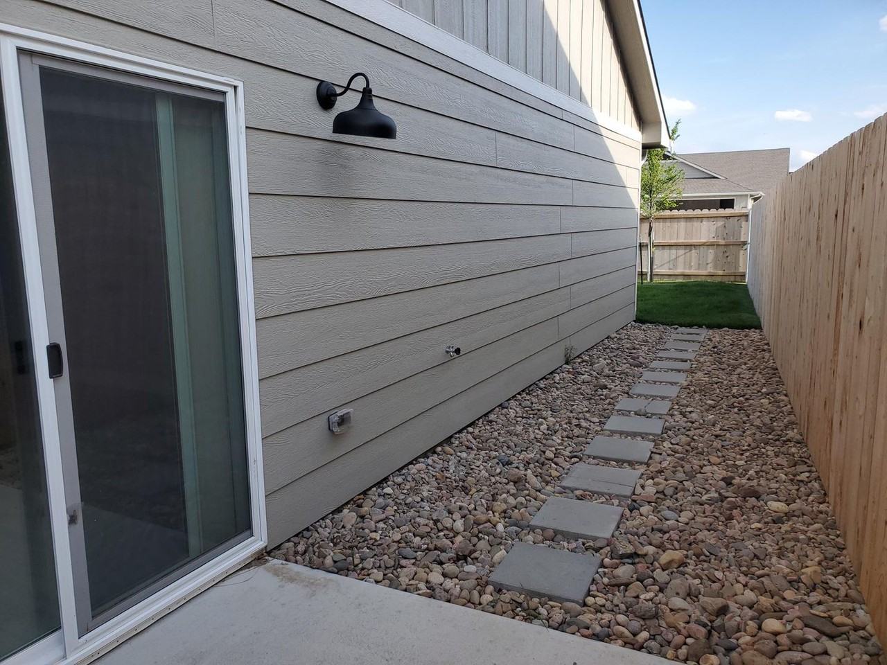 12032 W 33rd St N - Photo 2 of 19