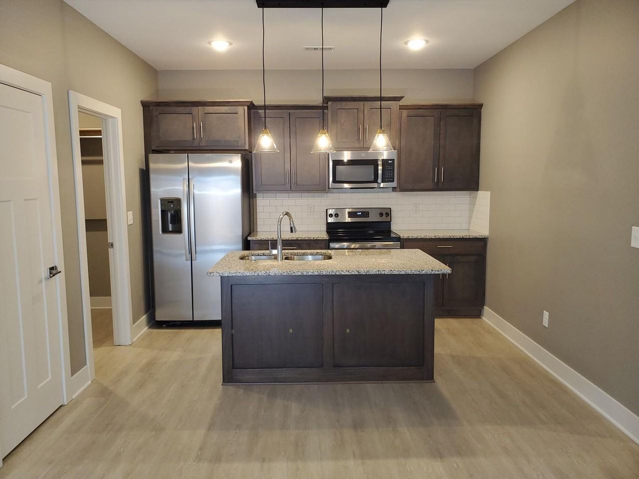 12032 W 33rd St N - Photo 6 of 19