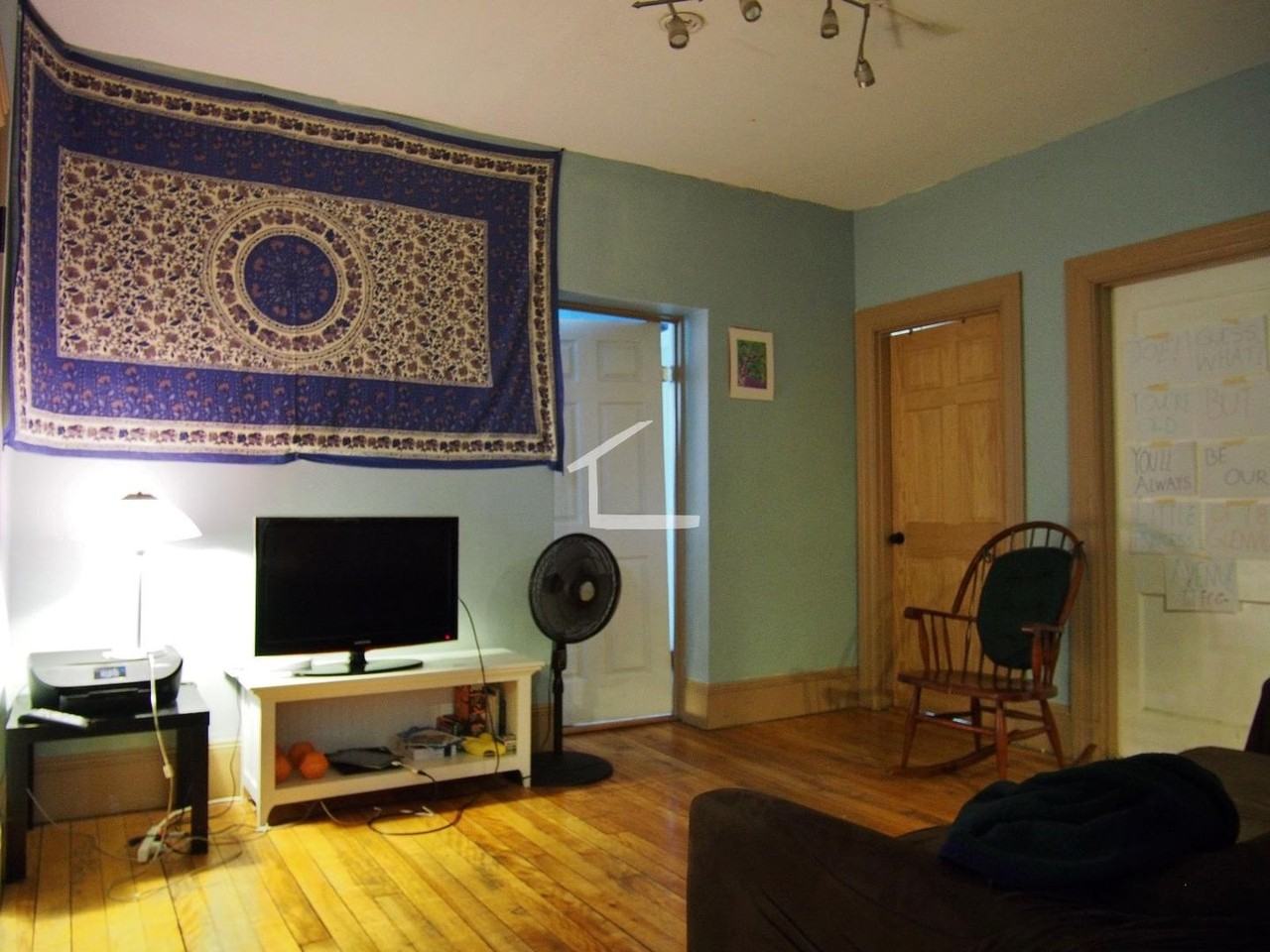 18 Glenville Ave - Photo 5 of 7