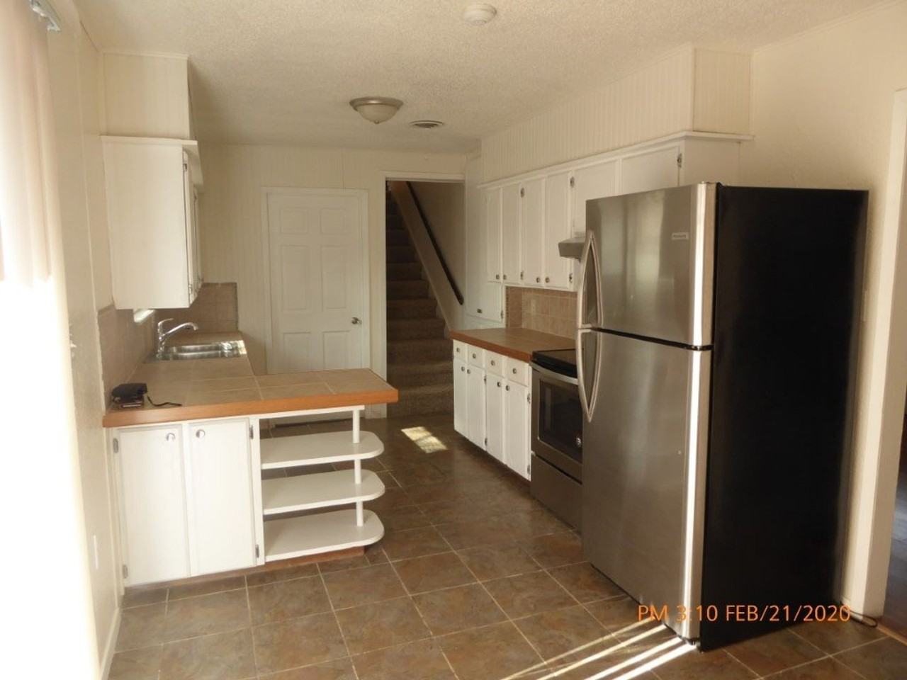 4302 Nw Santa Fe Ave - Photo 3 of 17