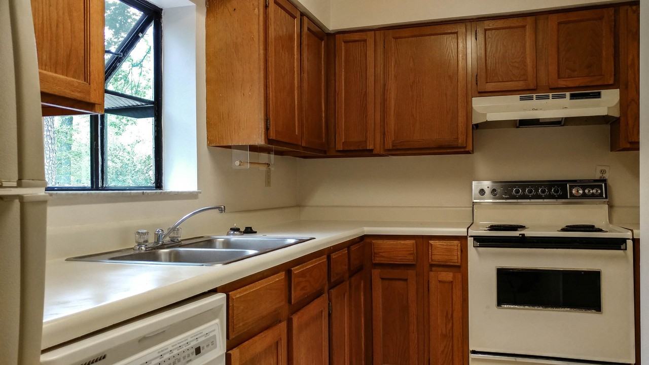 6941 Sw 45th Ave - Photo 4 of 11