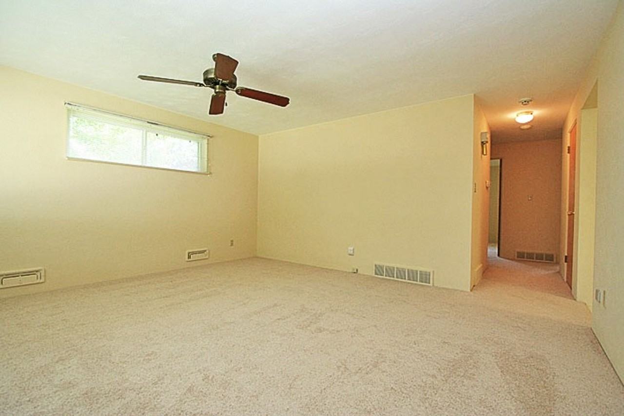 1413 Carter St - Photo 6 of 16