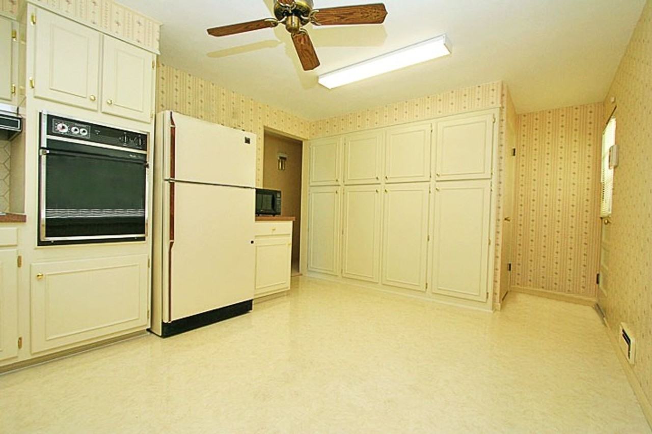 1413 Carter St - Photo 7 of 16