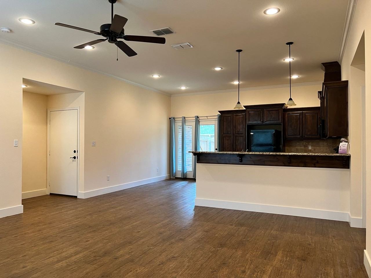 5045 Shiloh Ridge Dr - Photo 5 of 23