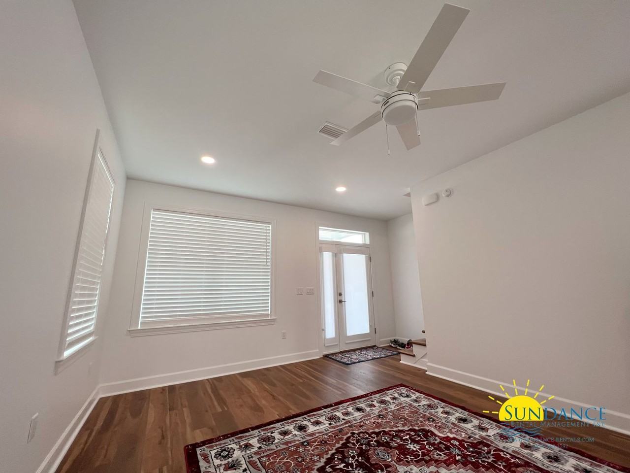 35 Tradewinds Dr - Photo 3 of 23