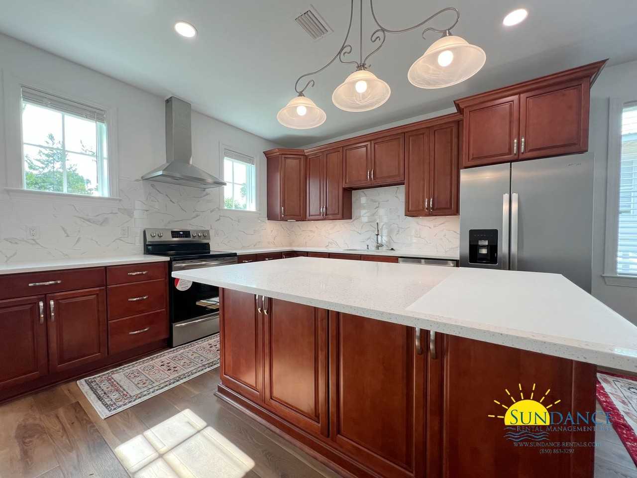 35 Tradewinds Dr - Photo 4 of 23