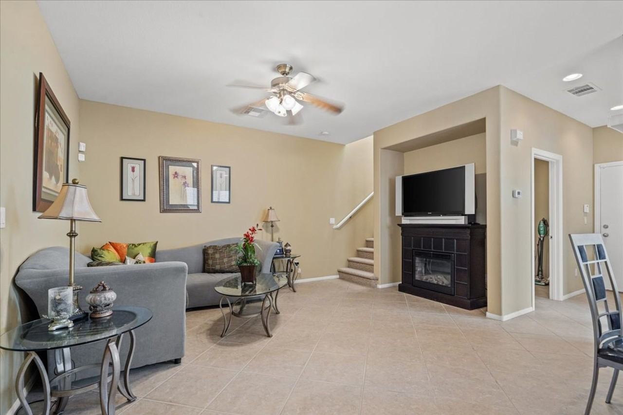 6729 Bluebell Garden St - Photo 6 of 25