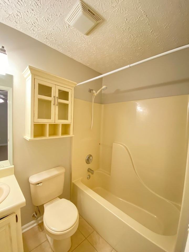 1249 Aubie Dr - Photo 7 of 9