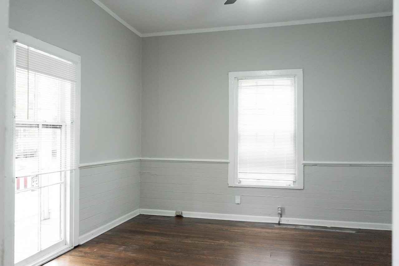 413 2nd St - Photo 3 of 16