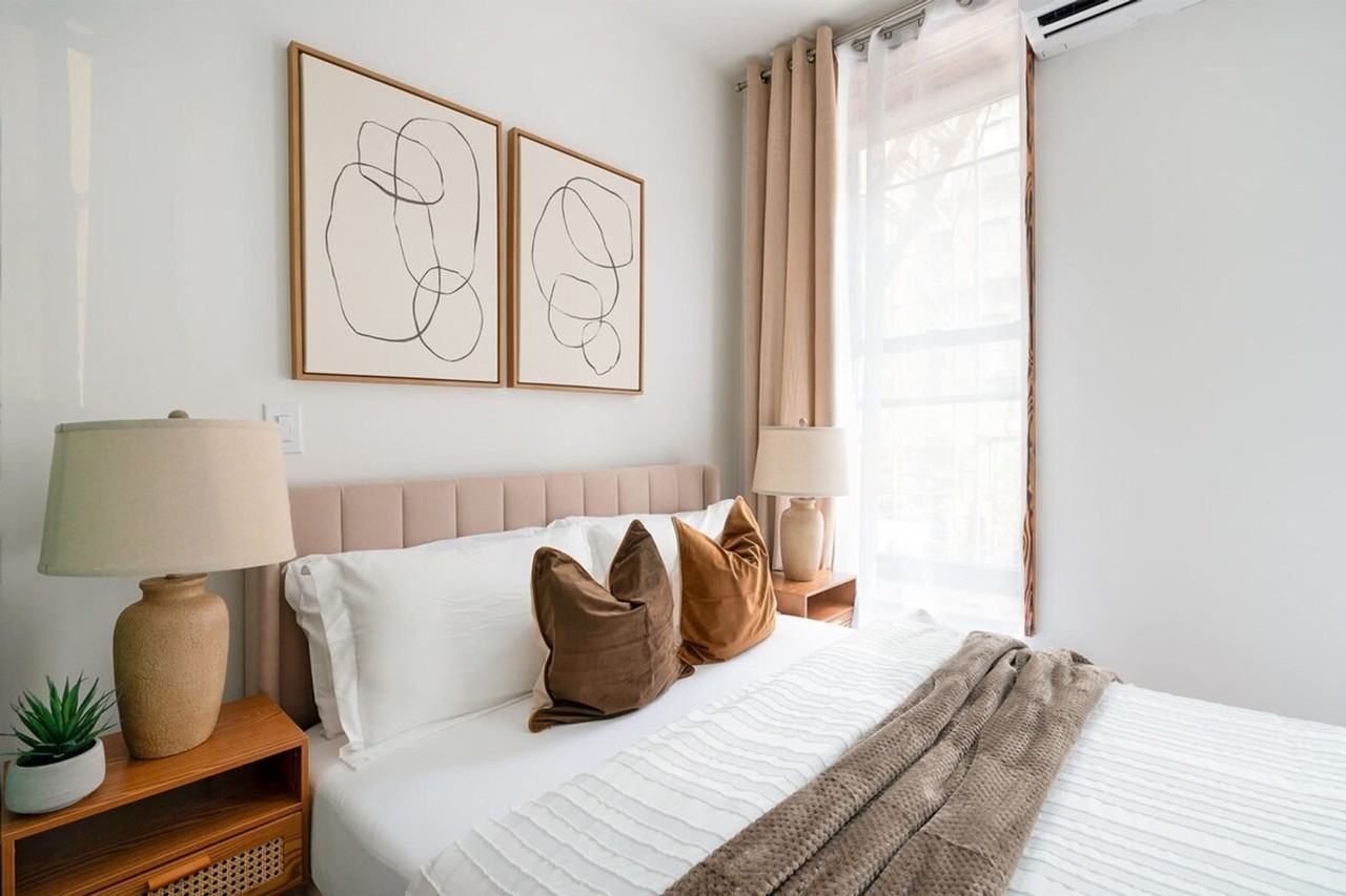 317 E 78th St #1022023P - Photo 6 of 10