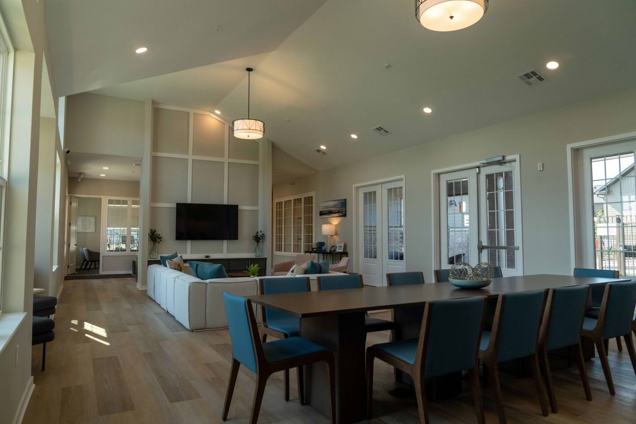 Vicinity at Memorial Pointe - Photo 3 of 50