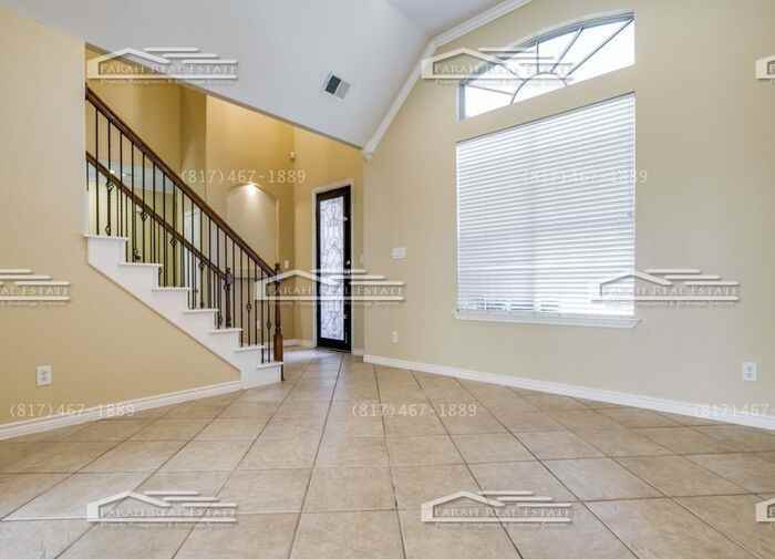 4905 Coventry Ln - Photo 3 of 20