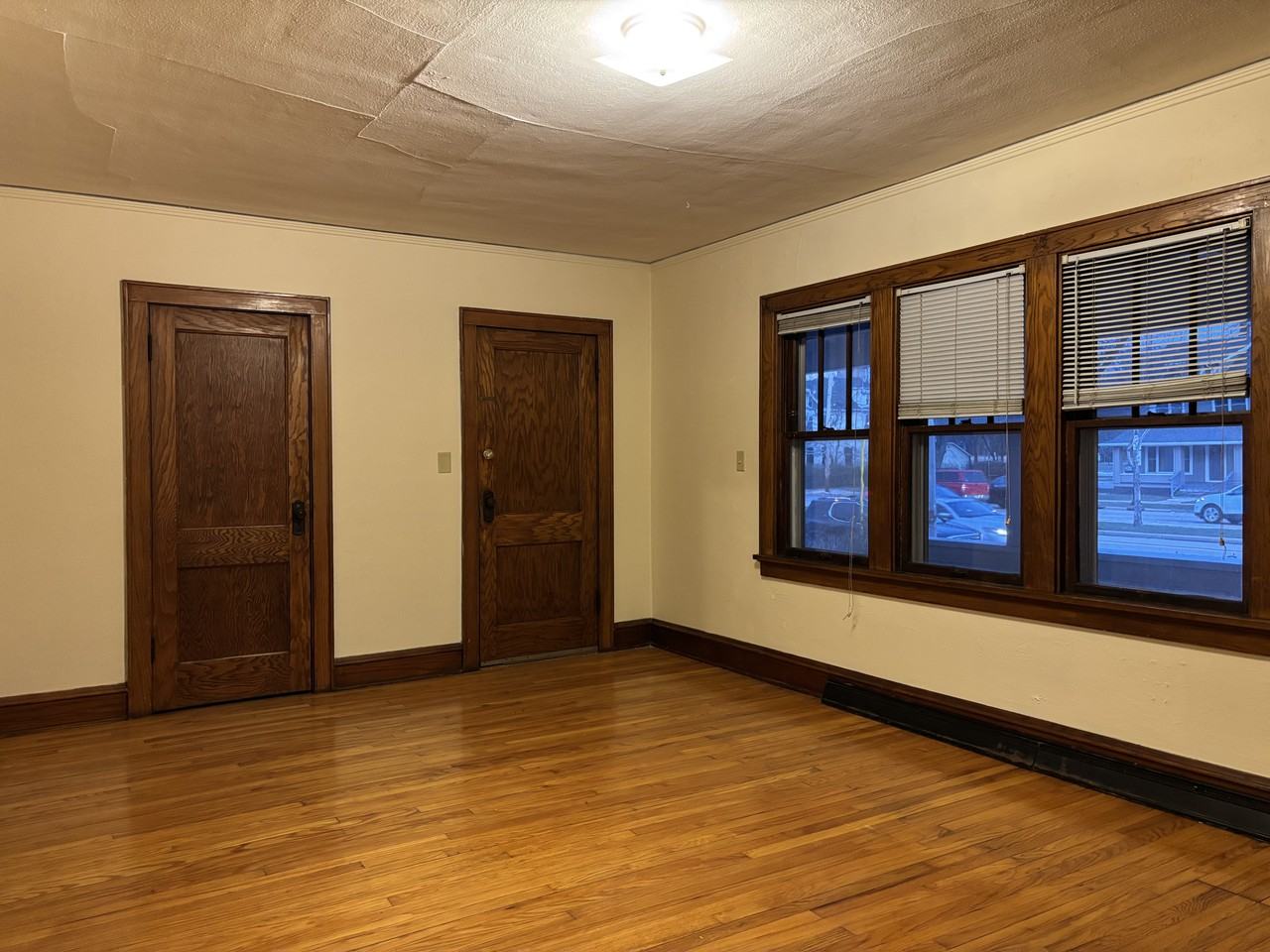 2306 E Washington Ave #1 - Photo 4 of 23