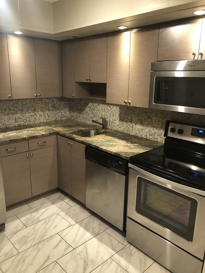 9497 W Mcnab Rd #108