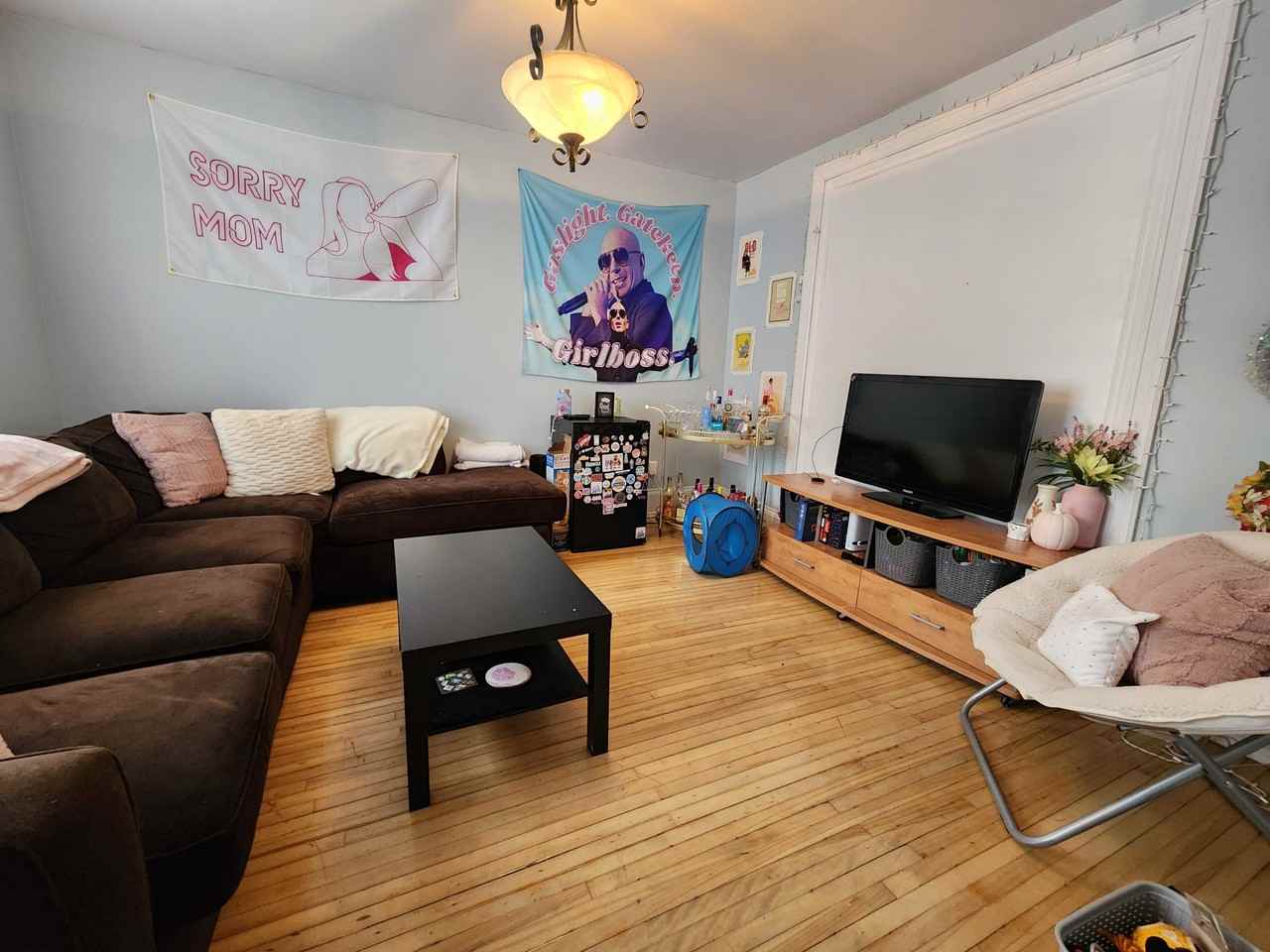 244 Sydenham St #1 - Photo 2 of 11