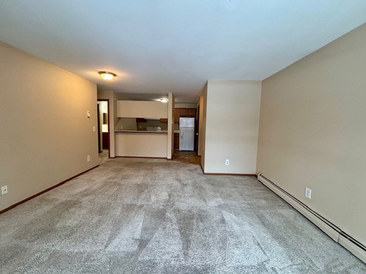 Pinery Woods Apartments - Photo 4 of 18