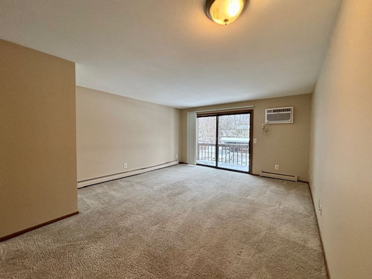 Pinery Woods Apartments - Photo 5 of 18