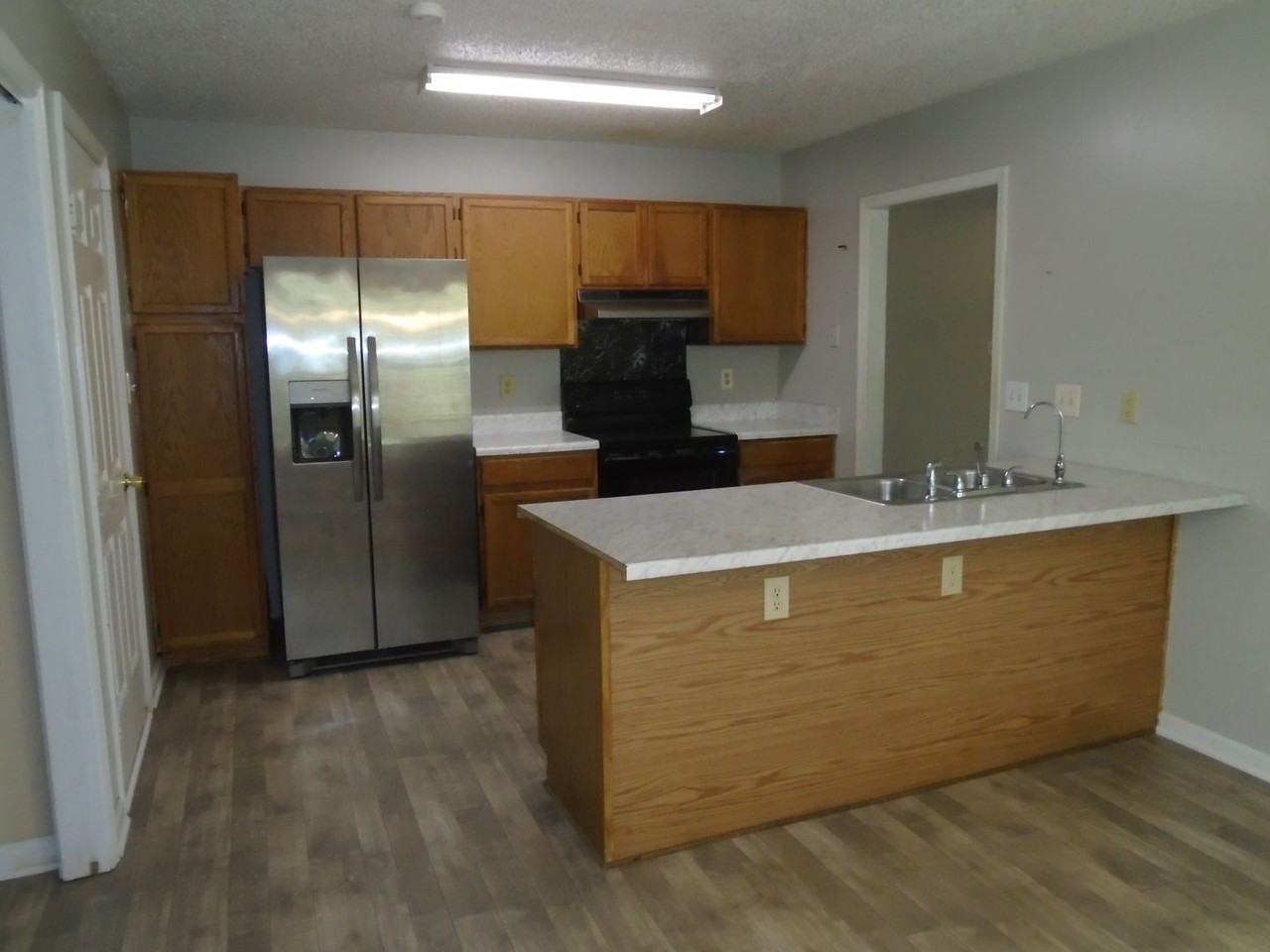 6557 Anniston St - Photo 5 of 17