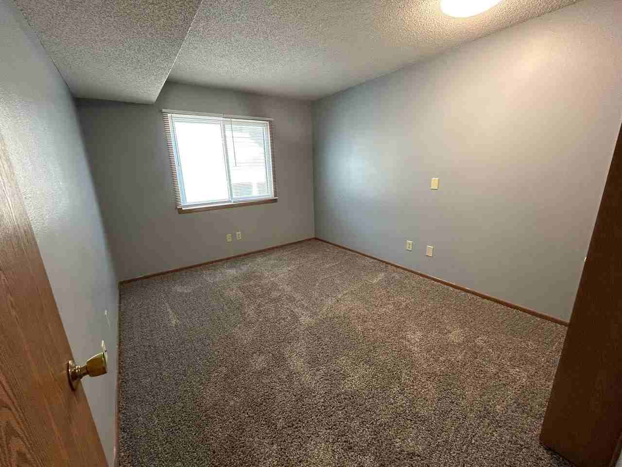 WP 222 Lincoln - Photo 6 of 8