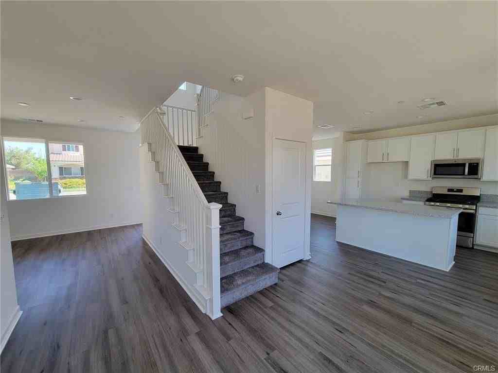 313 Faith Cir - Photo 2 of 6