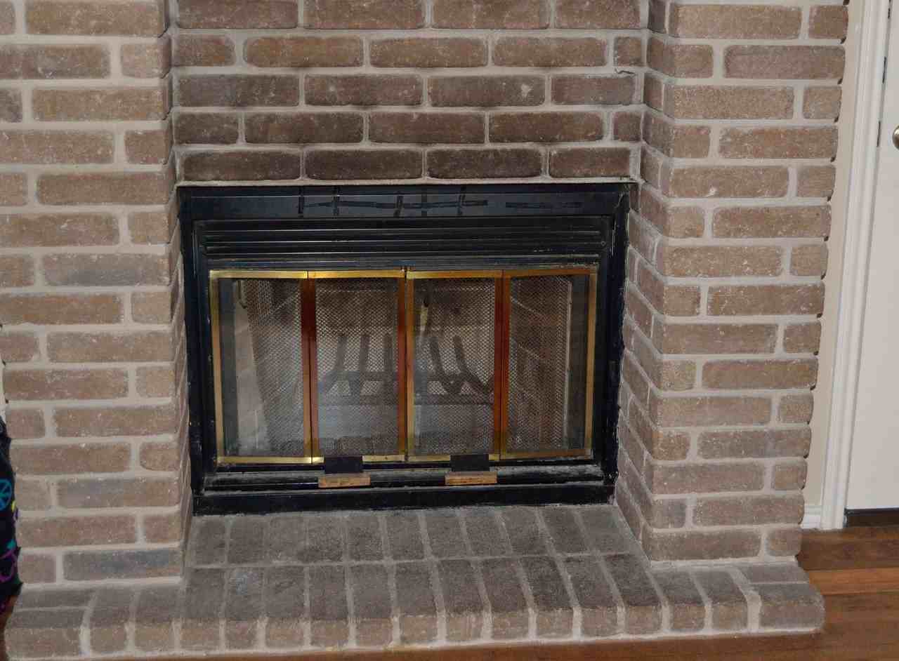 2111 Cimmaron Dr - Photo 3 of 11
